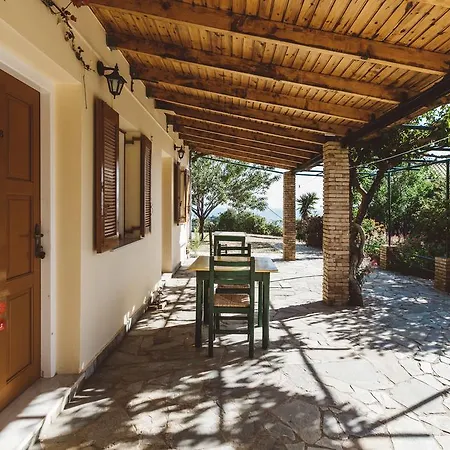 Panorama Updated With Infinity Pool Appartamento *